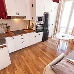 Immeuble L'aristocrate - L'epicurien- Bd Carnot דירה אנז'ה